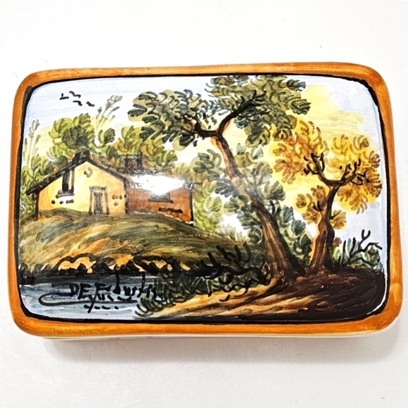 Vintage Painted Ceramic Jewelry Box - Picture 12 of 13